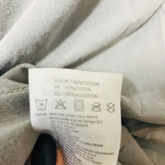 Fox shirt with 3/4 sleeves. - Picture 4 of 4